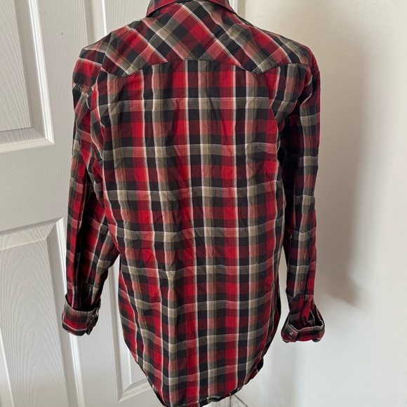 Wrangler Button Down - Picture 6 of 6